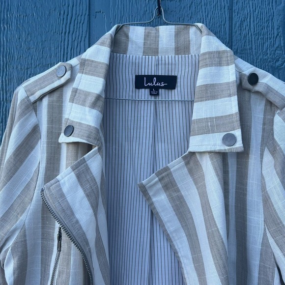 Lulu’s Vacation Signature Taupe and Ivory Striped Belted Moto Jacket Large NEW - Picture 8 of 14
